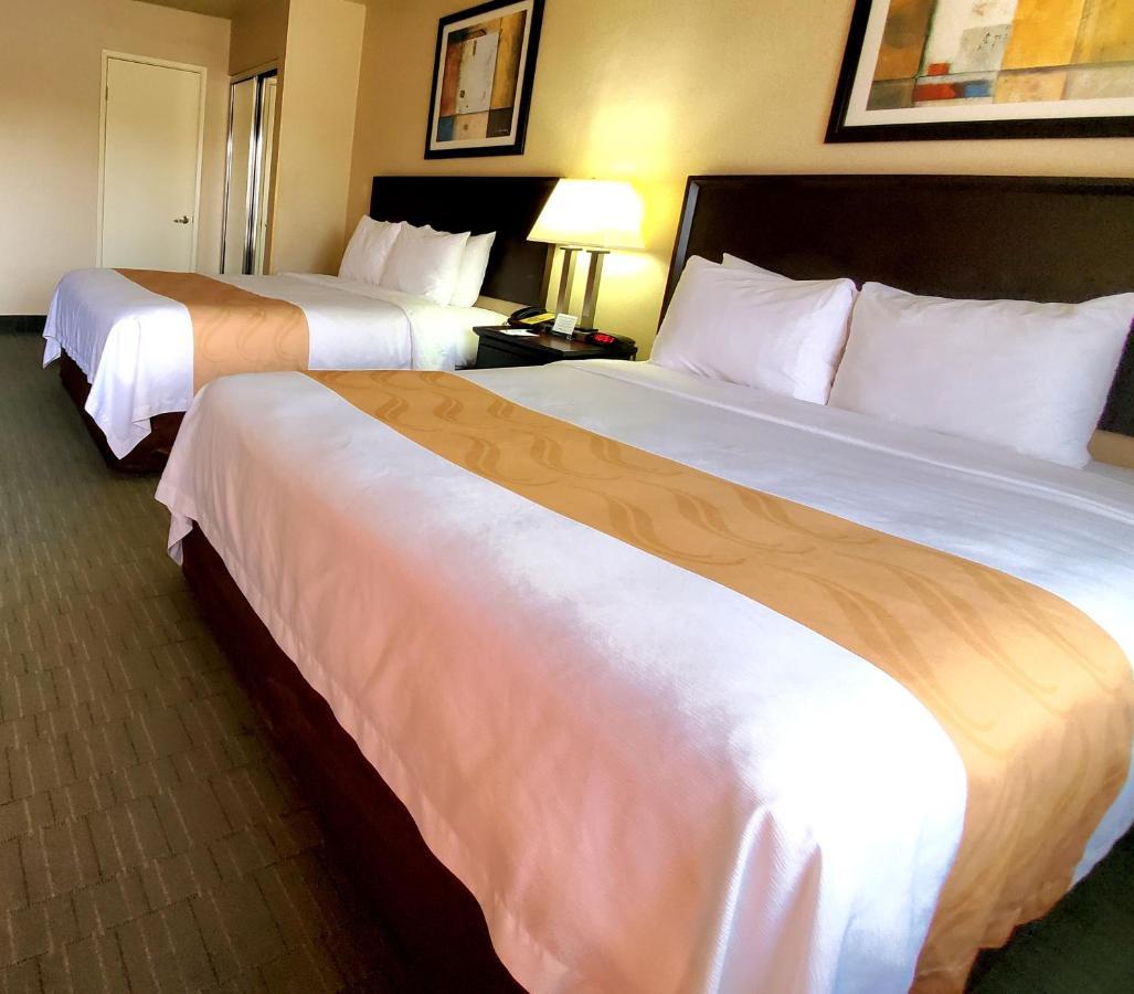 Quality Inn & Suites Anaheim At The Park Экстерьер фото