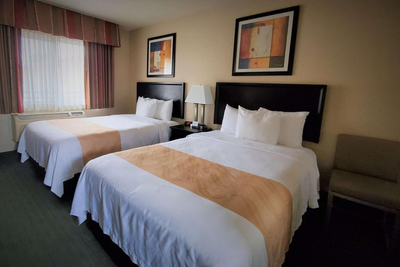 Quality Inn & Suites Anaheim At The Park Экстерьер фото