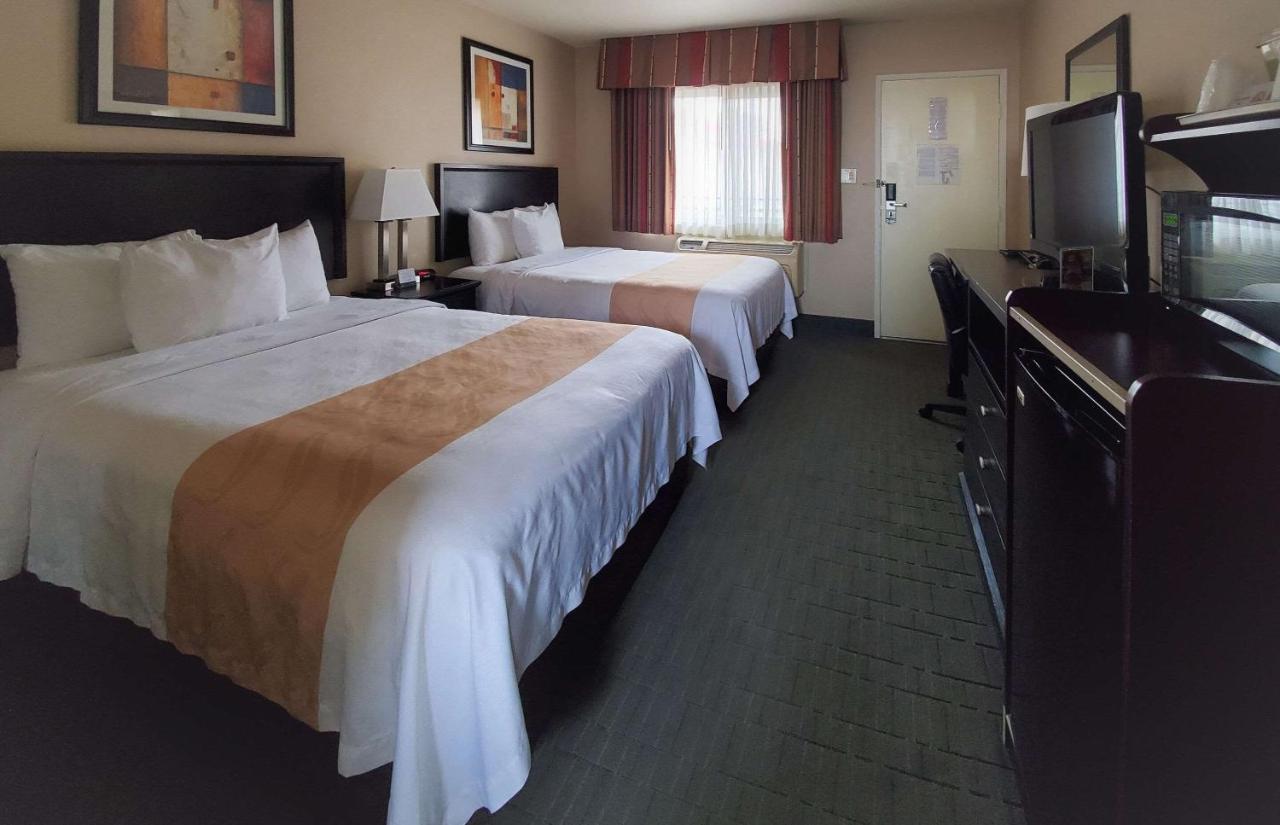 Quality Inn & Suites Anaheim At The Park Экстерьер фото