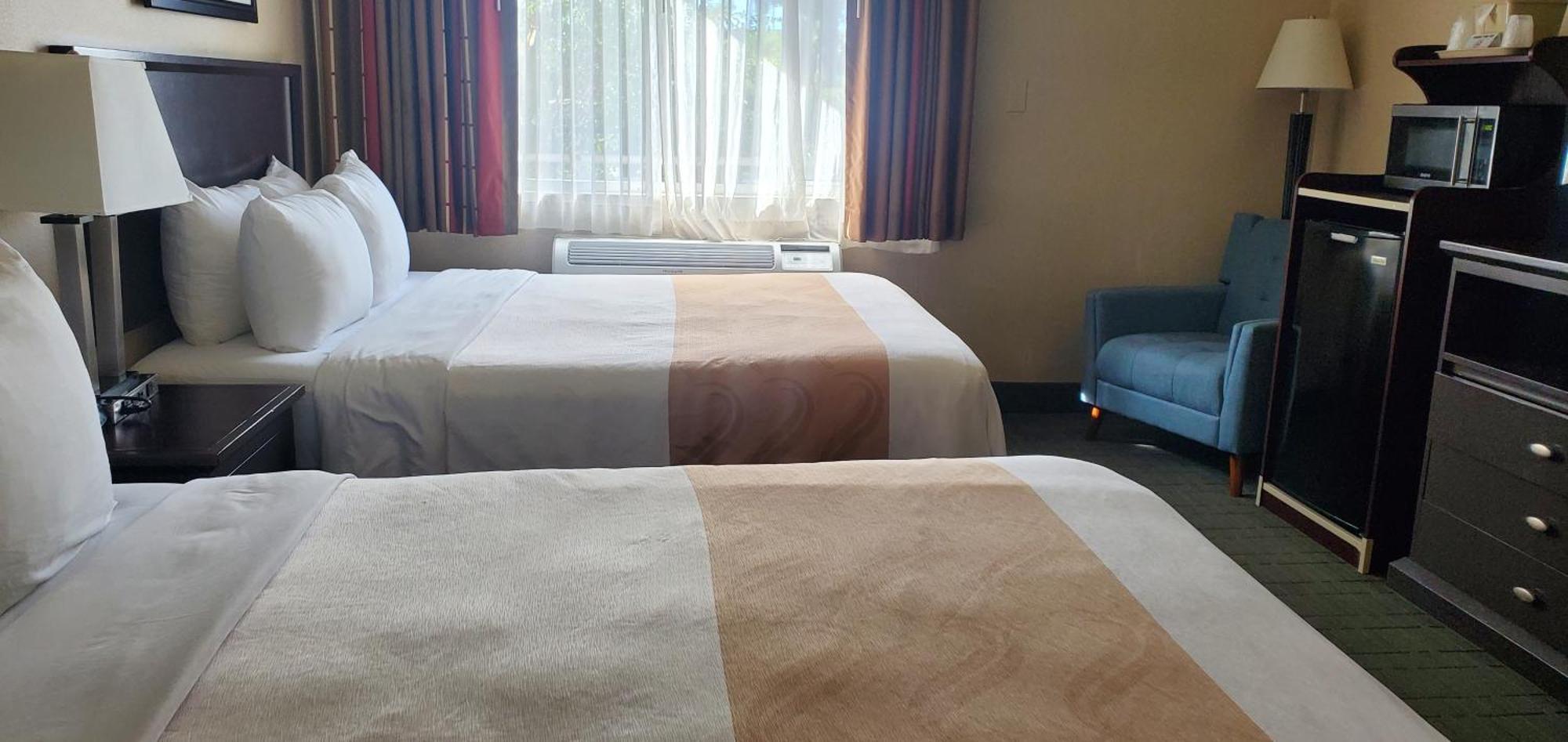 Quality Inn & Suites Anaheim At The Park Экстерьер фото